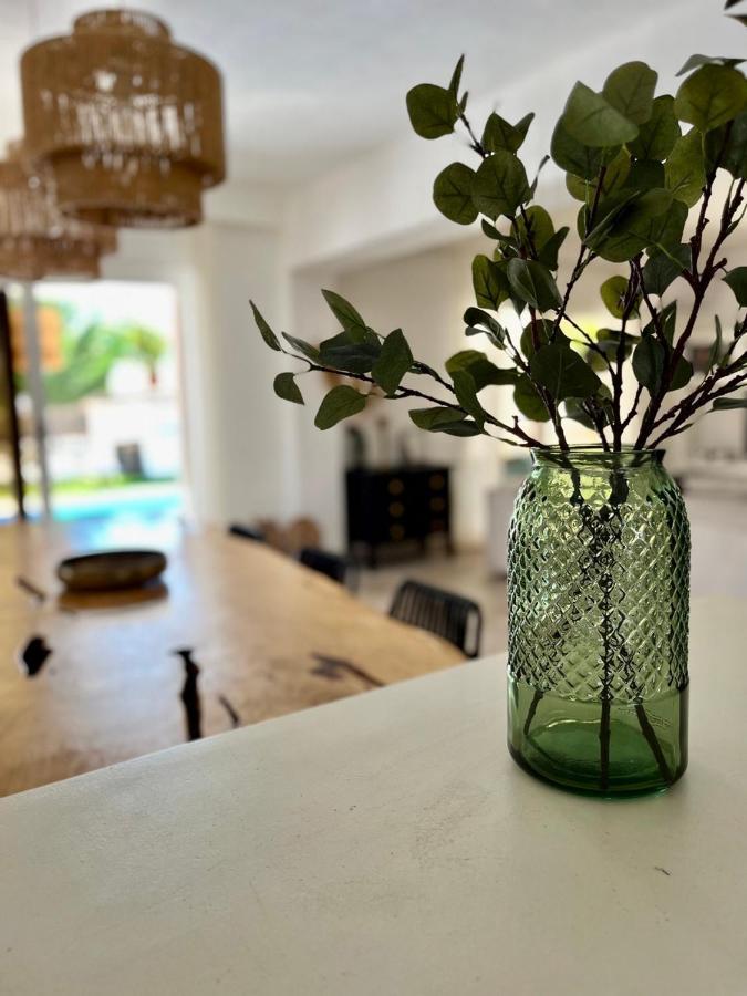 Celebrate Life'S Precious Moments At Can Saca! Sant Jordi de ses Salines Bagian luar foto